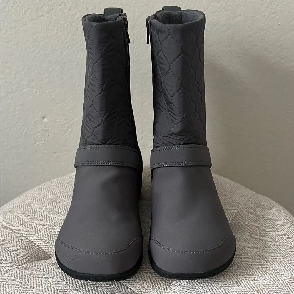 NWOT Merrell Encore Kassie Gray Quilted Winter Mid Calf Boots in Size 8.5